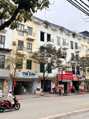 giảm 1 tỷ chính chủ bán mặt phố tố hữu 80m2 6 tầng 2 tho có hầm mt 5,4m