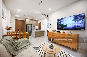 bán căn hộ valeo đầm sen, giá : 4,6 tỷ, 87m2, 2pn, 2wc, pháp lý đầy đủ, ban công , lhe : 