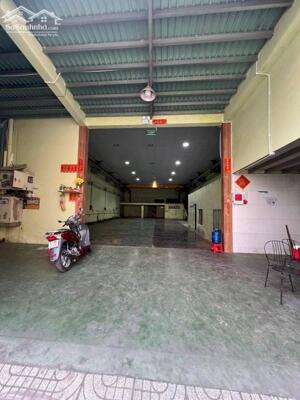 CHO THUÊ NHÀ KHO HƠN 400M2 – ĐƯỜNG NGUYỄN CHÁNH – GIÁ CHỈ 20 TRIỆU/THÁNG