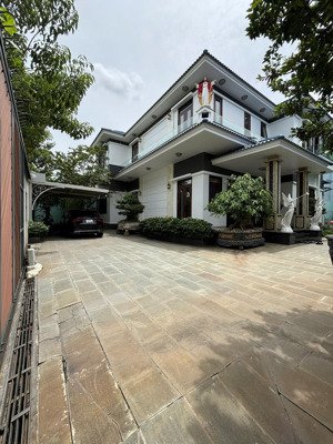 biệt thự sân vườn 500m² quận 12