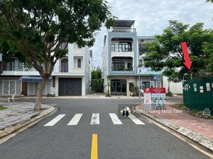 bán lô góc 2 mặt tiền view trực diện công viên kđt lê hồng phong 1, nha trang