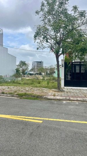 bán lô đất kđt số 3 đường lê đức thọ gần đại học fpt chỉ 4,8 tỷ