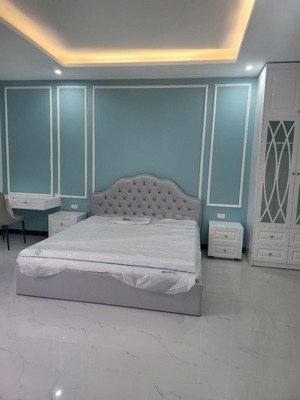 cho thuê căn 5 tầng hoàn thiện