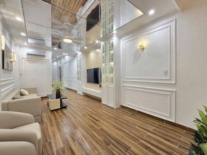 bán nhanh căn nhà đẹp khu phố du lịch bạch đằng - ngay chợ hàn - cầu rồng - lõi trung tâm đà nẵng