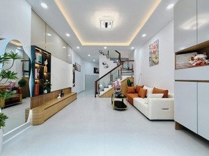 tìm nhà không khó! nhà hoàng sa, quận 1. dt 41,8m2 - 2pn. gần thảo cầm viên