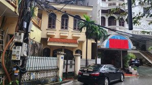 chính chủ bán nhà trung tâm bãi cháy vị trí vàng du lịch