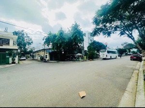 bán căn góc đường nguyễn thị định và phan như cẩn đối diện sân bay cũ