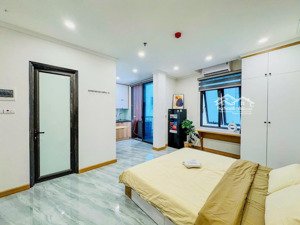 chdv phố bạch mai 18pkk, dt 1 tỷ/năm, 2 thoáng ngõ thông, pccc đạt chuẩn, nội thất xịn, 65m2x7 tầng