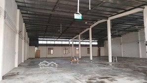 bán kho xưởng cc gần mặt tiền tô ký, hóc môn. dt 25x43m, full thổ cư, đường xe container, giá 31tỷ