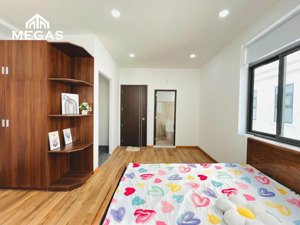 phòng full nội thất - siêu rộng ánh sáng tốt - ngay mai chí thọ, quận 2