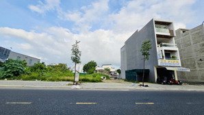 lô cặp ngang 10m đường số 4 thích quảng đức nha trang giá tốt