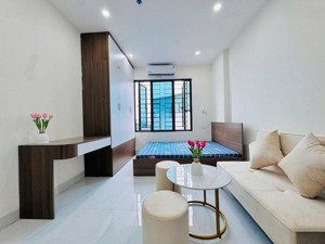 ccmn/chdv phố nguyễn đức cảnh, lô góc, 66mx7tầng tm, 19pkk, dt 85 triệu/tháng, full pccc, gpxd