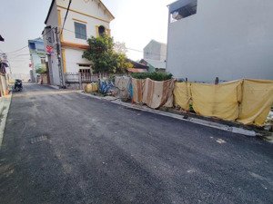 chính chủ gửi bán 50m2 trục chính ô tô tránh nhau