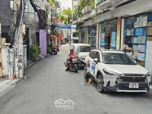 hẻm xe tải thẳng trục - trung tâm q3 - 2 mặt hẻm thông - chỉ 13.1 tỷ