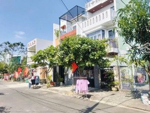 hoà quý nhson - tdc bá tùng - đ ban ban 20 - đất sạch đẹp khu dân cư đông đúc - giá chỉ 4t1