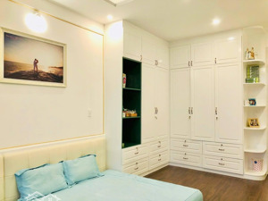 bán nhà mặt tiền khu vip gần trường song ngữ 90m2 gồm 1 trệt 3 lầu