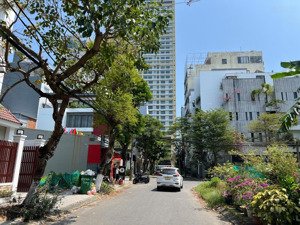 nhà 4 tầng khu biển đường lê thước, sơn trà