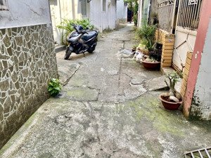 nhà 2 tầng 4,5 x 18,4m nở hậu 9,8 hẻm 3,0m tây sơn giá 6,79 tỷ tl. vũ lộc phát 