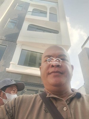 giá chỉ: 9 ty nhỏ. nhà 4 tầng thuận tiện ở và kd. tô hiệu. dt: 4,5 x 19. nơi sống lý tưởng