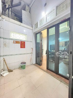 cho thuê nhà 3 tầng, 3pn ngõ 38 tuệ tĩnh, nguyễn du, hai bà trưng
