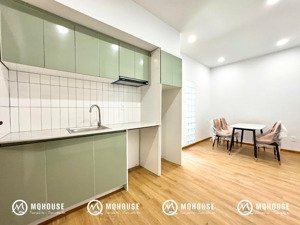 1pn cửa sổ lớn , mới 100% full nội thất mới , thang máy ngay chợ bàn cờ , vườn chuối quận 3