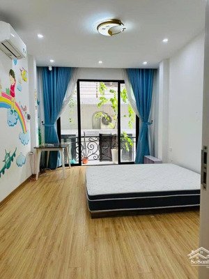 cho thuê phòng nội thất đầy đủ, trên phố tây sơn, không ở chung chủ