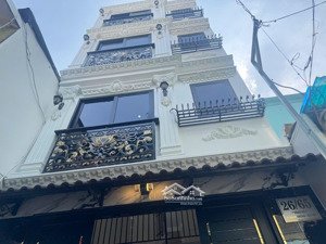 nhà mới xây xong: 4 tầng + 3 lầu đường số 7 - p1 - q. gv