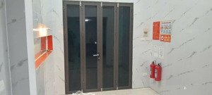 cho thuê nhà trương định - tài chính 8tr. nhà mới 3 ngủ full nội thất mới nhà thoáng sáng.