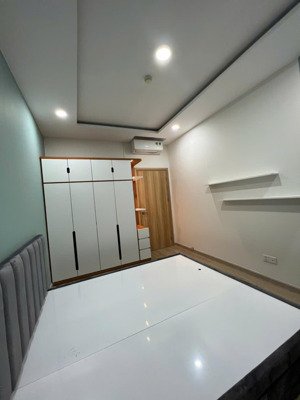 bán nhanh căn 2pn +1 emerald 84m2 full nt đẹp