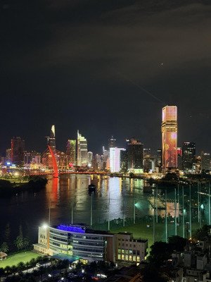 vinhomes golden river view sông siêu đẹp giá 31.5 tỷ