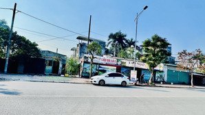 chính chủ bán nhà 2 tầng 55m2, mt 5m, lô góc, ngõ ô tô 7 chỗ, cạnh bệnh viện phương đông 3 tỷ tl