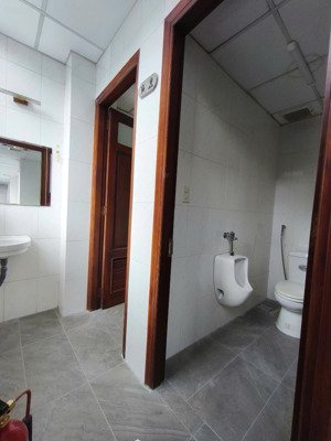 văn phòng cho thuê mạc đỉnh chi, p. sài gòn - dt 115m2 giá thuê 48tr (bao pql)