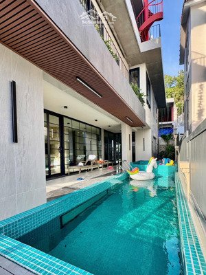 cho thuê nhiều villa view biển cho khách chuyên gia và ở lâu dài ngay trung tâm nội thất full mới