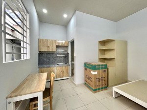 khai trương phòng studio cửa sổ thoáng - full nội thất mới 100% - gần ngã tư bảy hiền