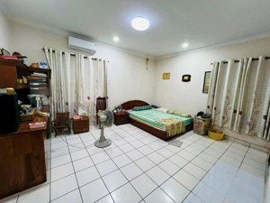 bán gấp nhà khu biệt thự an nhơn giáp kênh vàm thuật - gò vấp 12,5m x 17m giá 22 tỷ còn tl