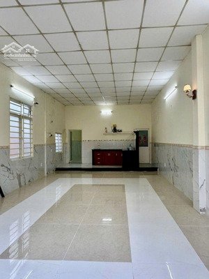 bán đất tặng nhà mặt tiền đường tô hiến thành kẹp kiệt bên hông