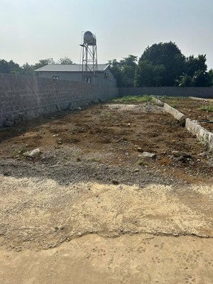 chủ cần bán gấp lô 160m² đường thông ô tô. chỉ 200m ra kcn phú sơn