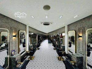 chính chủ cần cho thuê nhà mặt tiền phan văn trị -p10 gv - 4x 20 - 3 tầng - vị trí đep - 38tr/th