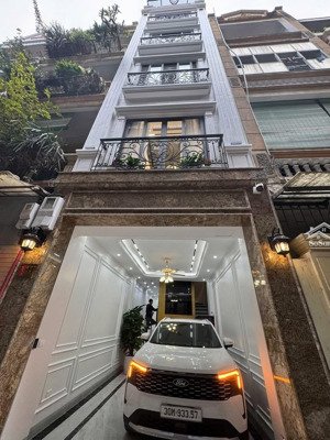 bán nhà riêng tại hoàng quốc việt, 26,8 tỷ, 53m2, 5pn, 7wc, chính chủ, uy tín