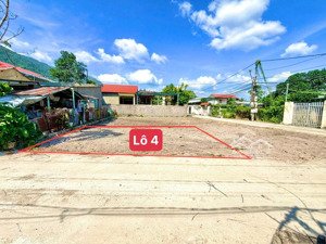 bán lô đất thổ cư vị trí đẹp thuộc phường nam nha trang diện tích : 71,1m2 đất odt
- đường rộng 6m