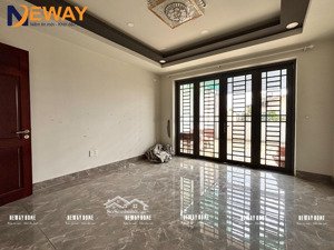 căn hộ ban công siêu to thoáng mát gần aeon tân phú nhà ga t3 mũi tàu kcn tan binh