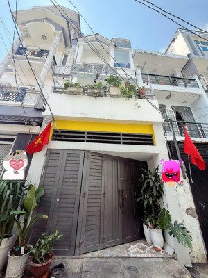 bán nhà hẻm oto trục đường trần bá giao , 3 lầu , dt : 4m x 12m , giá chỉ nhỉnh 7 tỷ