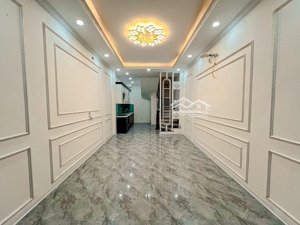 trần khát chân 33 m -8,5 tỷ - 5 tầng đẹp, ở ngay - ngõ ba gác -trước nhà rộng thoáng