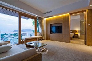 cần bán khách sạn 3 sao siêu đẹp đường trần quang khải - nha trang, cách biển 300m