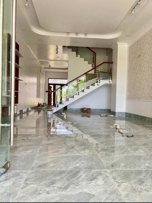 bán nhà. shophouse. p, cường. rg-ag