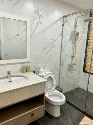 cho thuê ch viva plaza q7 nhà mới full nt dt: 72m2 - 2pn 2wc -giá 12 tr/tháng. lh ms hân