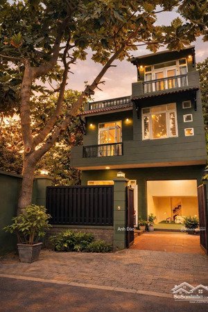 mai thị lựu q1 biệt thự sân vườn 130tr