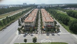 nhà phố 2 mặt tiền, hoà phú, thủ dầu một, thành phố mới bình dương, chỉ 4,1 tỷ/căn. lh: 