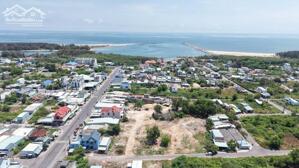 BÁN GẤP 2 LÔ ĐẤT NGAY SAU CHỢ LỘC AN – RA BIỂN CHỈ 5 PHÚT GIÁ 2TY500/LÔ