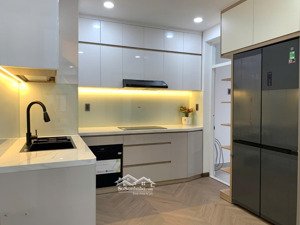 gấp. chủ gửi bán gấp trong tháng căn hộ 3pn sky garden 3 căn góc, nội thất cao cấp, lầu 16- 6,8 tỷ